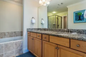 Wave Watcher: 3/2 Condo with stunning Gulf views at your beachside haven - Image 3