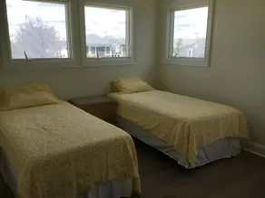 4th from the OCEAN! SLEEPS 10! - Image 2