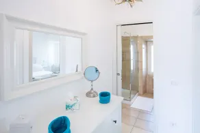 VECCHIA LUNA APARTMENT LENNO with Pool by Italian Apartments - Image 2