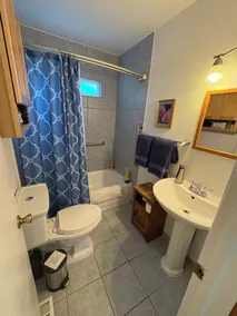 Clean Quiet and Comfortable. Family friendly. Close to Mesa Verde National Park. - Image 3
