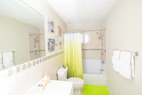 The Oasis I, Portmore Country Club - Image 5