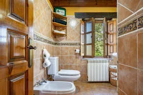 Country House 'Casa Raquel' with Mountain View, Private Terrace and Wi-Fi - Image 5