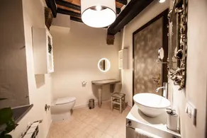 GuestHost - Large and cozy apartment of 176 square meters, which can comfortably accommodate up to 9 people, organized on two levels (ground floor and first floor). The property is located in Colle di Compito, a small medieval village, as well as a quiet - Image 3