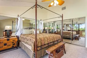 Spacious Executive Retreat in Paradise + 3 mins from Turtle Beach! - Image 5
