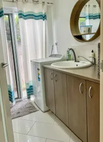 Walk to Golf Course, Lagoon Pool, Coastal Lux Home - Image 3