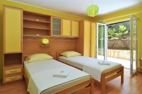 Apartment Sun A1, directly on the beach on Ciovo Island - Image 5
