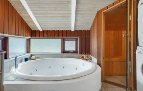 Beautiful Home In Grenaa With Sauna - Image 2