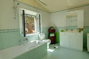 Beautifully Renovated 19th Century Country House, A/C, Private Pool, just 5mins from Ermones Beach! - Image 2