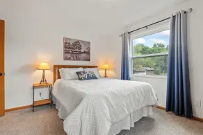 Cozy Spotless Lake Cottage-  Sports Lake, Gorgeous Sunsets, and Relaxation+ - Image 5