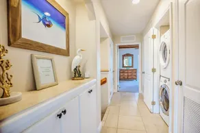Gulf views w/scenic elevated sundeck, heated shared pool, boat dock availability - Image 2
