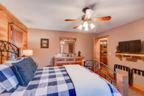 River Roost - on New River near Boone with fire pit, game room, pet friendly - Image 4