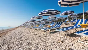 Casa Rooms&Tabacchi_large apartment 5 min from the sea and the historic centre - Image 4