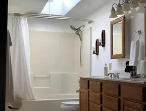 Ranch style country 4 bedroom 2 bath home - Image 3