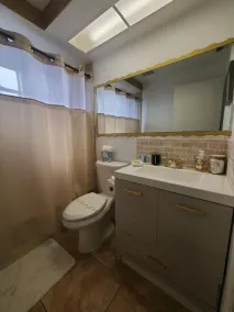 ★Gorgeous Golden Paradise Gem ★PRIVATE HEATED POOL*★GAME ROOM★FAST WIFI - Image 3