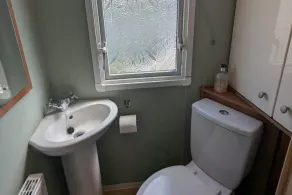 Cabin Sleeps 8 - Pools Parking Pets - Image 2