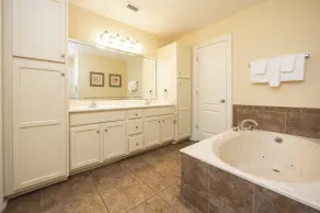 Beautiful Gulf Front Condo - The Oasis 406 formerly Phoenix West II - Image 3