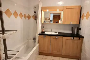 Residence Grand Coeur – Sehr schöne 2-Zimmer-Wohnung in der Nähe des Zentrums von Bourg-Saint-Maurice - Image 2