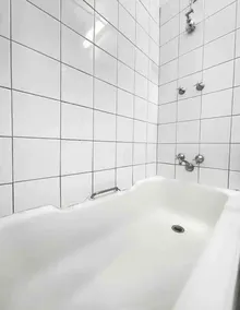 Home in Perth's Best Location (minutes from Beach) - Image 2