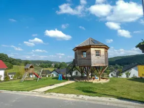 Nice apartment in villa for 4 people with WIFI, TV, terrace and pets allowed - Image 3