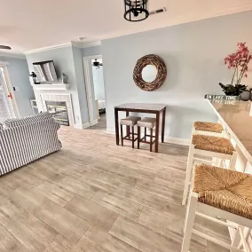 Lake front 2Bedroom & 2bath condo Ground floor - Image 2