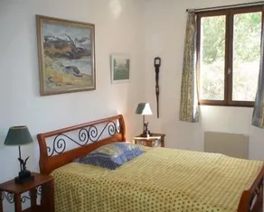 Villa mit Pool in einem kleinen Dorf in der Provence - Image 4