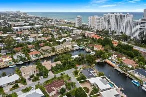 Heated Pool Waterfront Retreat – A Fun, Sun-Soaked Florida Getaway on the Waterway Escape Now! - Image 1