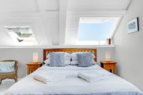 Harbour View Fisherman’s Cottage, great location - with Parking - Image 4