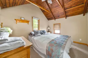 Luxury Waterfront & Woodland! - Image 3