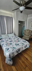 4 Bed 2 Bath 1 block from Coe College NE CR - Image 5