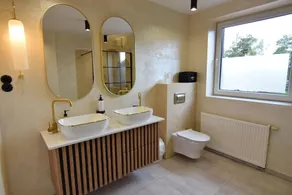 Very large apartment with private sauna - Image 5