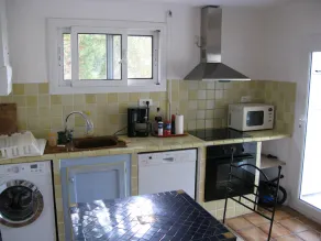 PROMOTION! En charmig villa med en vacker trädgård och utsikt över bergen - Image 5