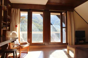 2-room apartment (52 m²), spacious, very quiet, panoramic view, SOUTH - Image 2