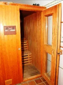 Stor villa med privat pool och utsikt över bergen - Image 3