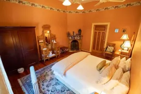 Garden and Loft Apartment - Mansion Buxton - Image 5