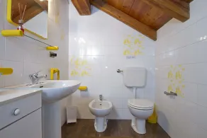 Bonito, romântico, central vista para o lago apartamento perto da praça / lago / prefeitura - Image 3