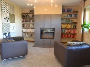 Modern Poolside Home in Pescia - Image 2