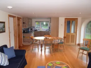 Apartamento independiente de 5 estrellas con campo de golf cercano. WiFi gratis, Full Sky TV, - Image 1