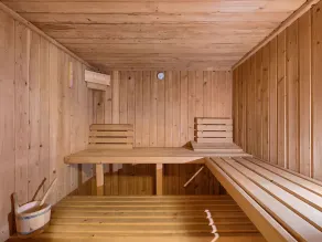 Alleinstehendes Ferienhaus mit Klimaanlage, Whirlpool, privatem Pool,  W-LAN, TV, Terrasse - Image 2