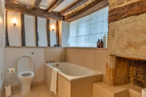 Holiday Home in Painswick, No Deposit - Image 4