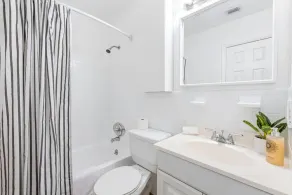Musicians Lounge - 2 BR with parking asssigned - Image 4