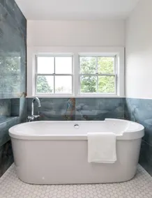 New Construction, Wolfeboro, NH Walk to Town - Image 5