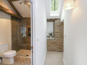 Hill Top Cottage - Image 3