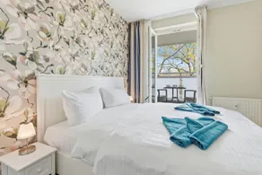 Haus Seeblick apartment 326 - High-quality furnished vacation apartment with many - Image 4