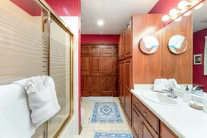 Macmillan Home - Image 4