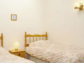 Challey's Cottage - E2378 - Image 3