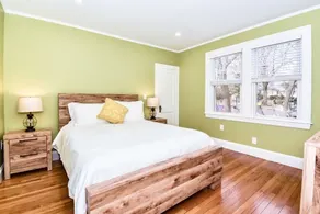 Spacious Private Retreat Near Downtown Boston! - Image 3