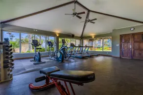 SERENITY CONDO ON BEAUTIFUL EAGLE BEACH \n2 bedroom/2bath - Sleeps 6 - Image 3