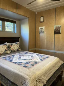 Cozy Tiny House Escape with jaw dropping mountain and lake view Perfect for two! - Image 4