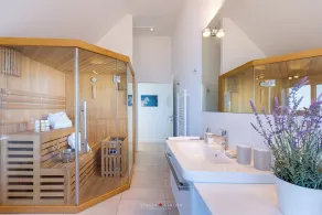 An der Ostsee 17b - 1.Reihe am Wasser, 2 Etagen, Sauna, Whirlpool, Kamin, Balkon - Image 2