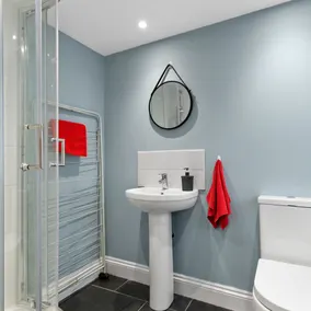 Penalun House - Beautiful Sea Views - Image 4